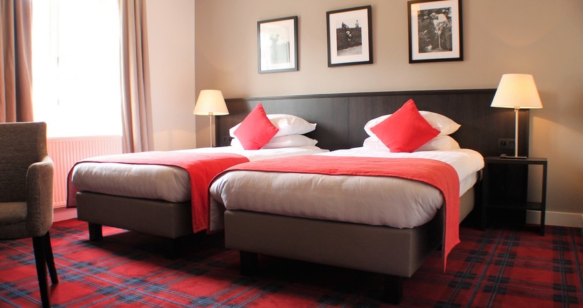 Rooms, Rates & Reservations